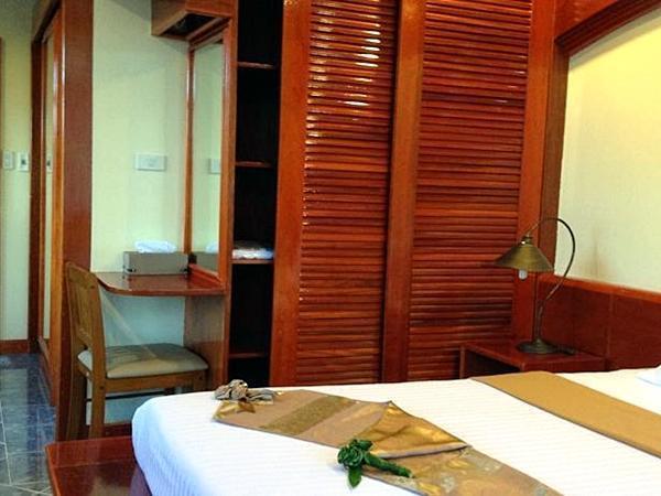 Id Residences Phuket Ngoại thất bức ảnh