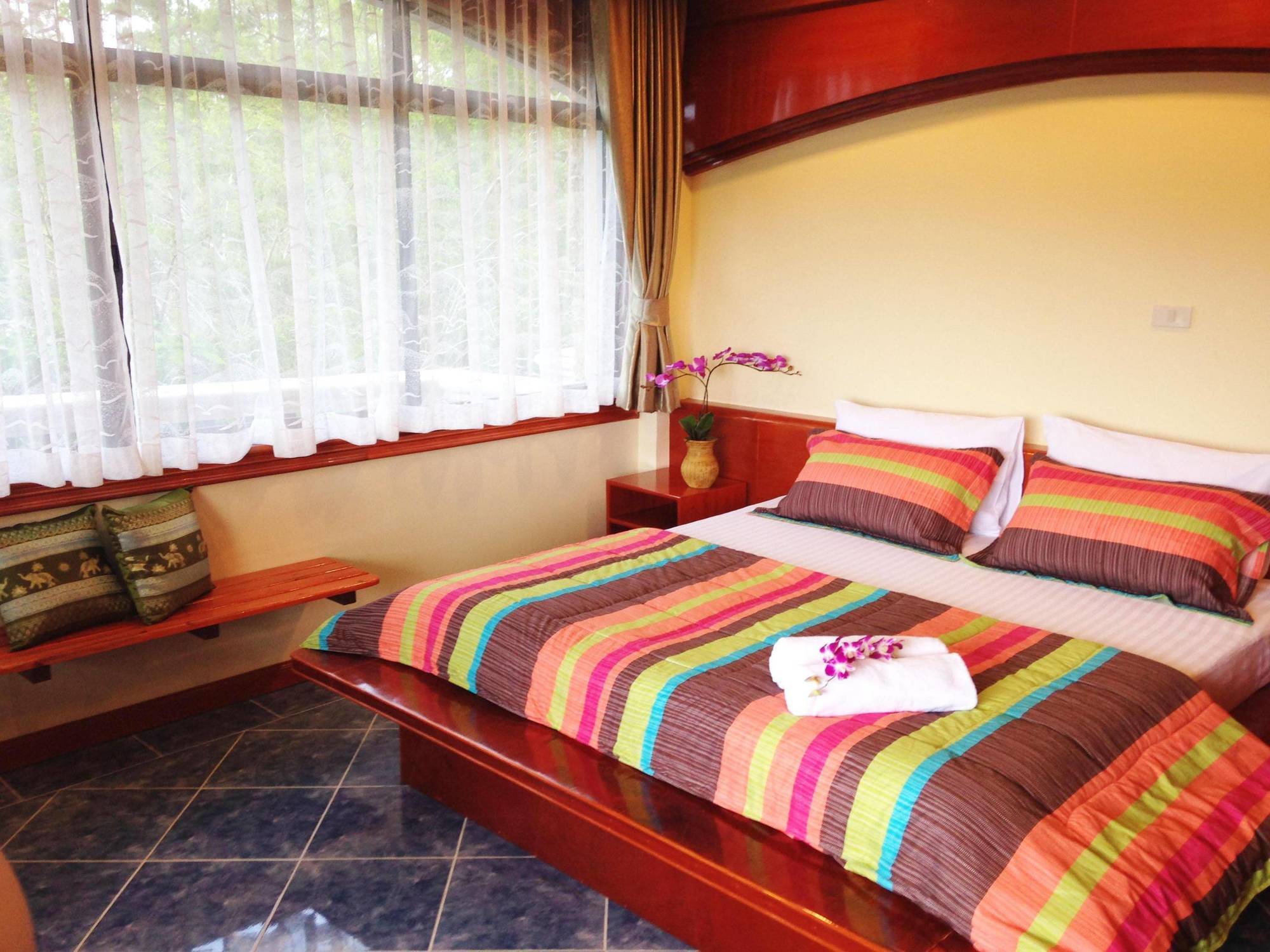 Id Residences Phuket Ngoại thất bức ảnh
